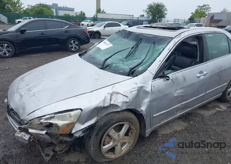 2003 Honda Accord 2.4 Ex z USA, uszkodzony, nr VIN 1HGCM56663A109525